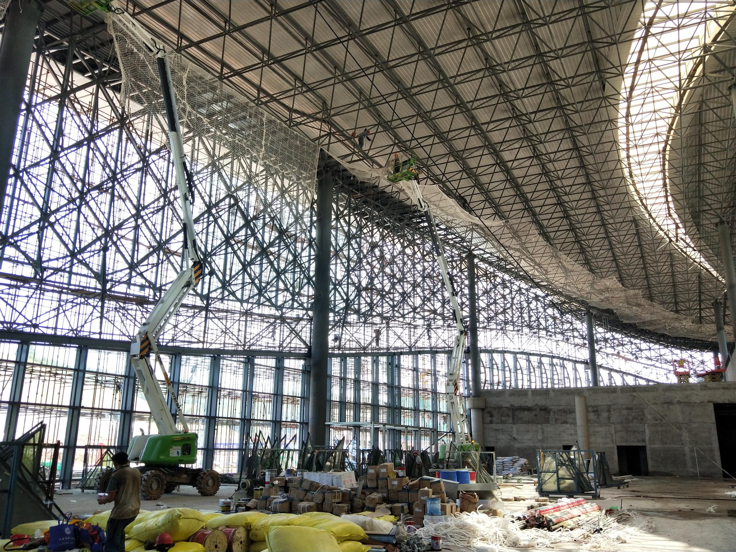 广安20米高空作业车助力东安湖体育中心